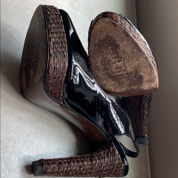 Stuart Weizmann black sling back sandals - Picture 6 of 8